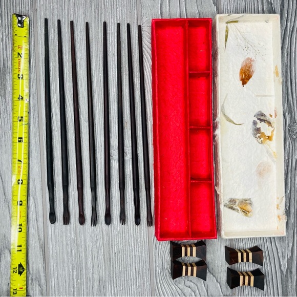 Chop stick gift set w/ chop stick rests & wooden sticks with fork & spoon ends - Picture 4 of 7